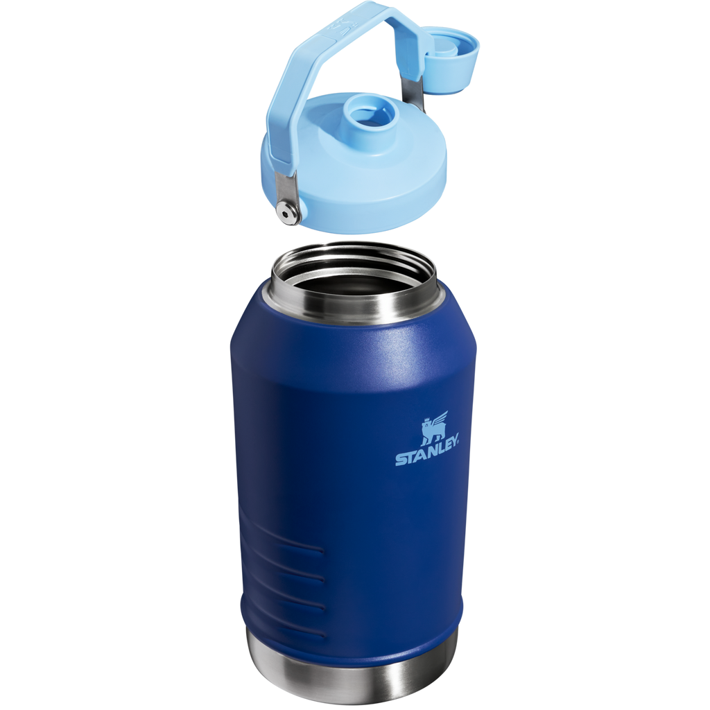 IceFlow™ Jug with Fast Flow Lid D042U