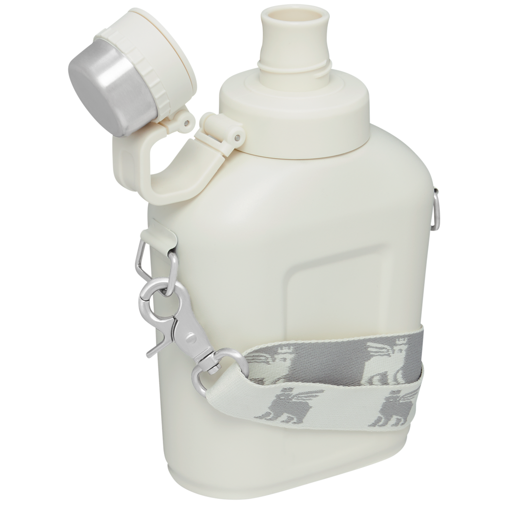 The Legendary Classic Canteen D023U