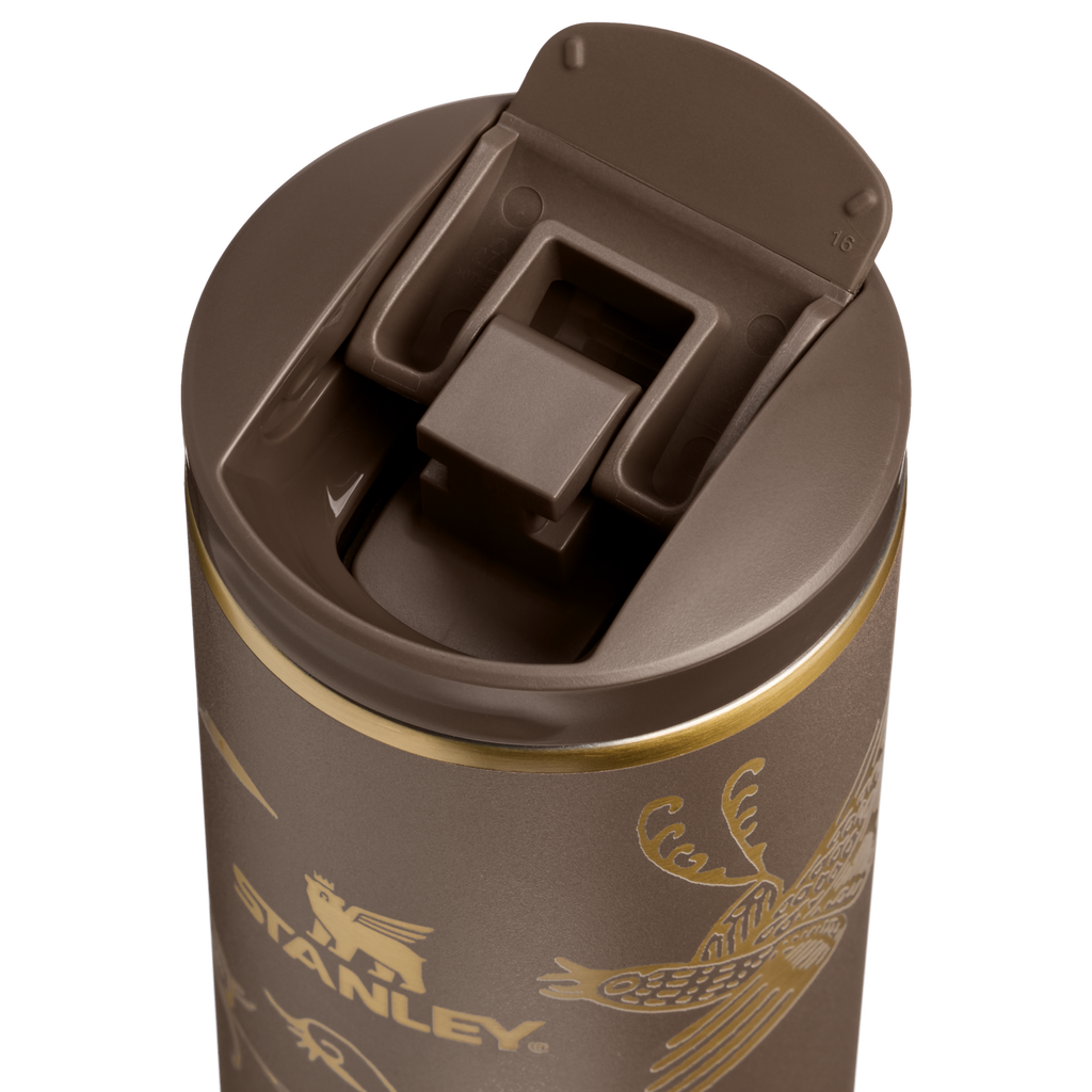 The Stanley 1913 x Nest AeroLight™ Transit Flip Top Mug D267T