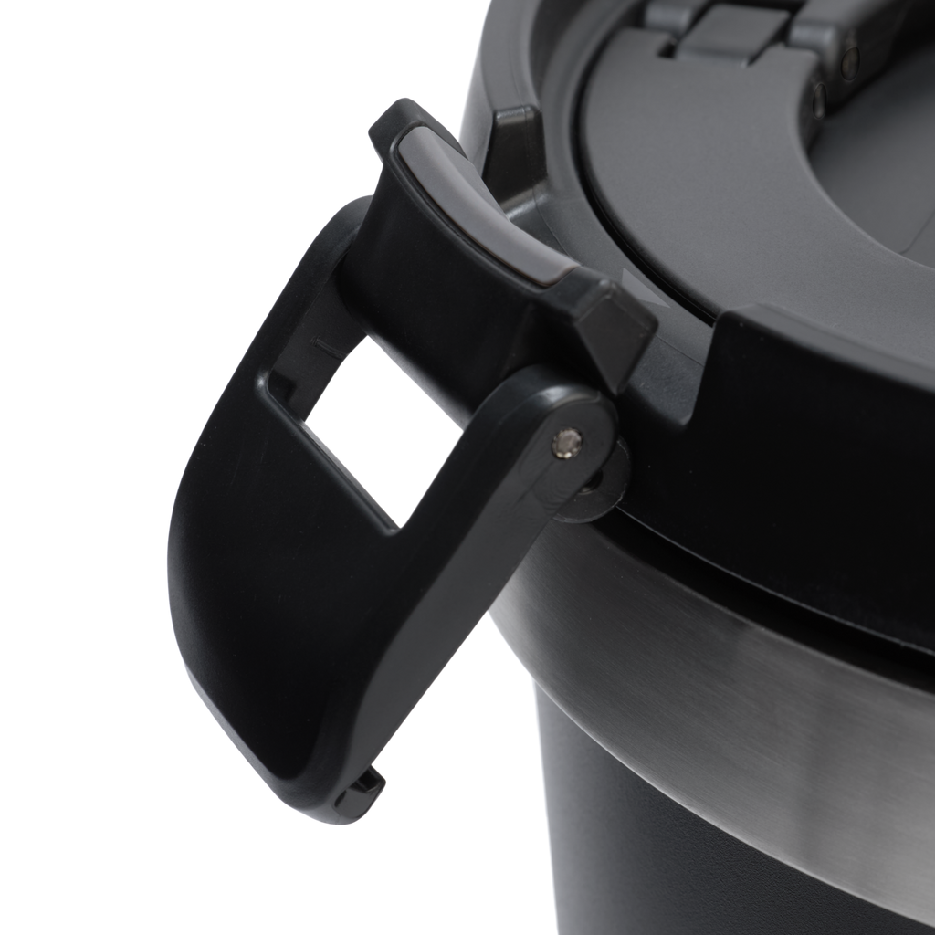 The Fresh-To-Table Stay Hot Crock D139L