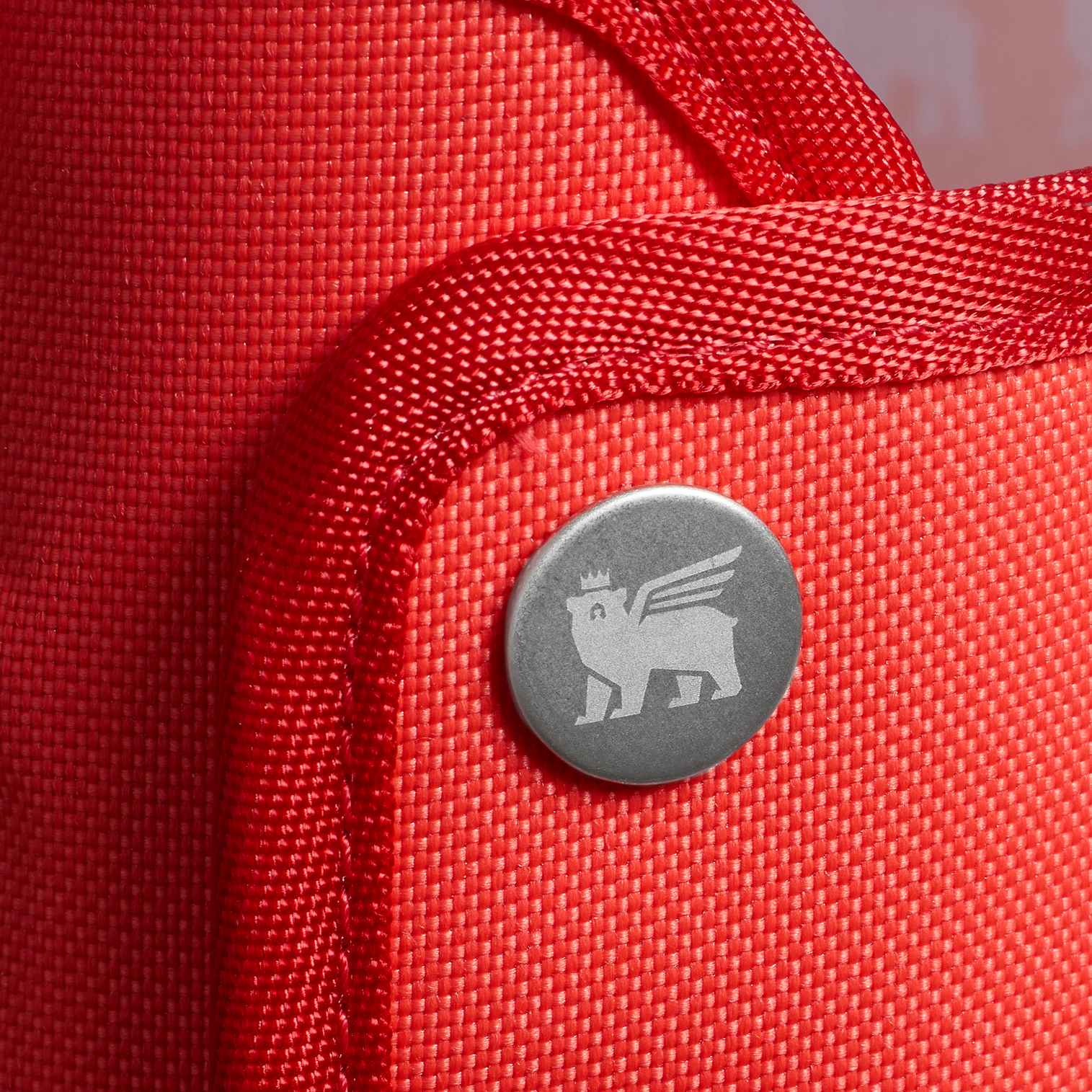 The All Day 30 OZ Quencher Carry-All D108Q