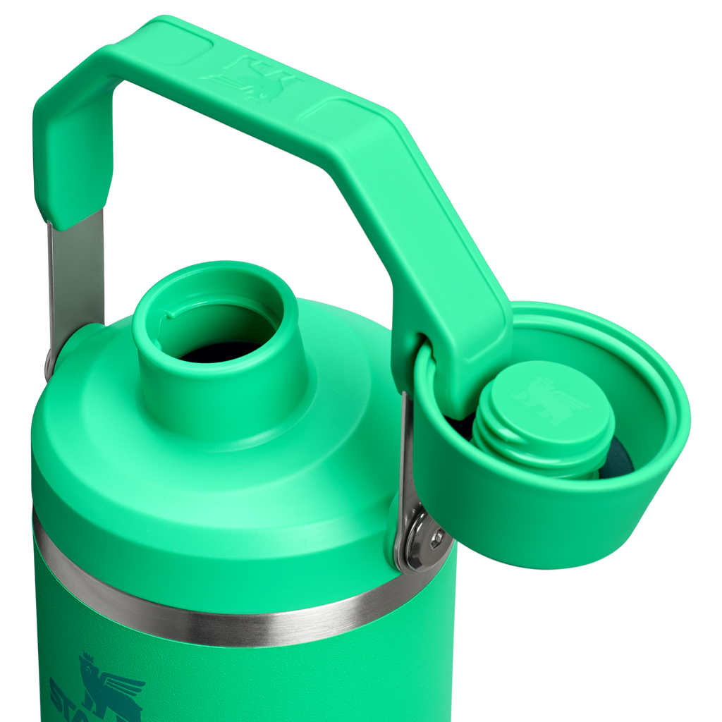 The IceFlow™ Tumbler with Fast Flow Lid D103N
