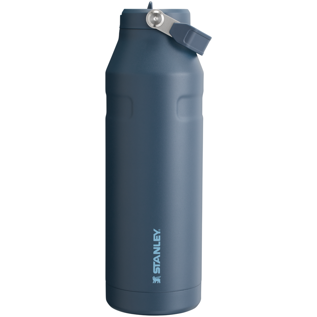 The IceFlow™ Bottle with Flip Straw Lid D060Q
