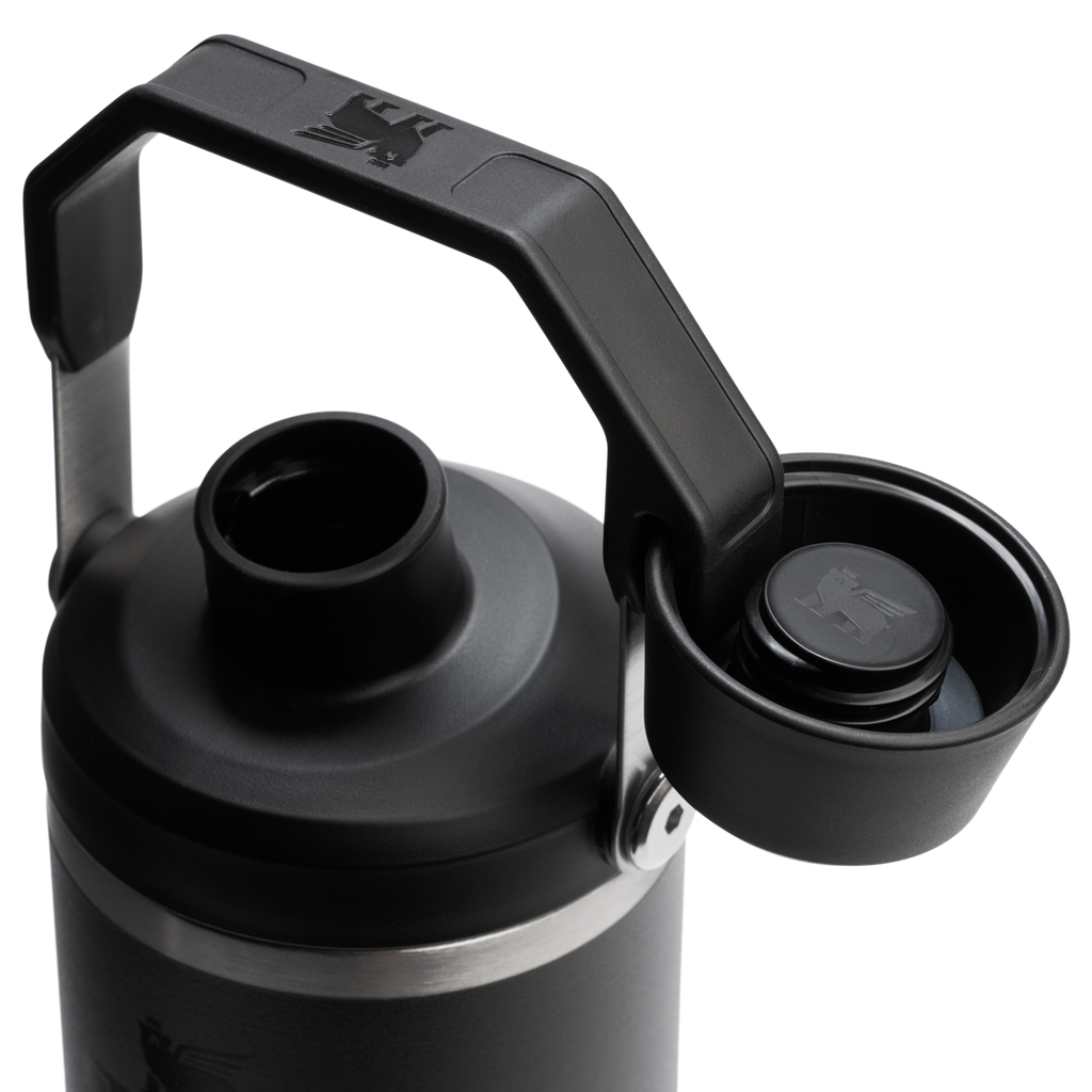 The IceFlow™ Tumbler with Fast Flow Lid D103N