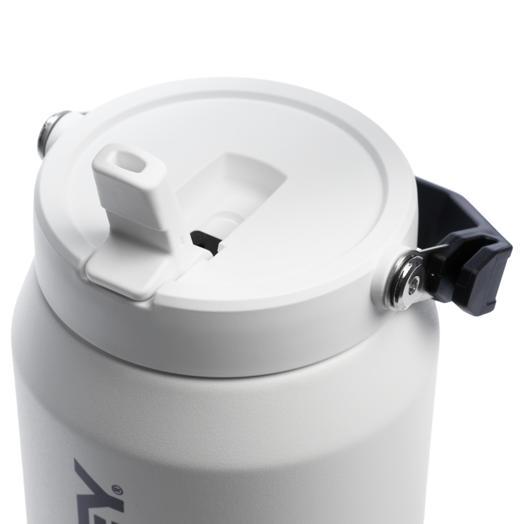 The IceFlow™ Flip Straw Jug D011E