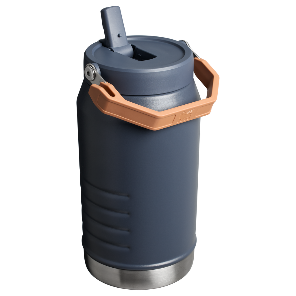 The IceFlow™ Flip Straw Jug D011E